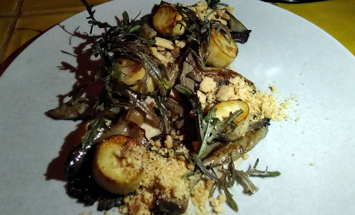 Miss Kaplan Forest Scallops w/ Jerusalem Artichokes, Mushrooms, & Macadamia Nut Crumble